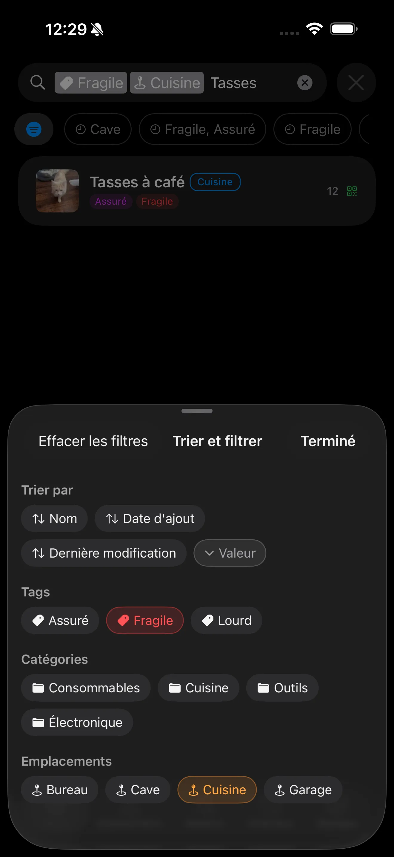 Barre de filtres montrant les options d'&eacute;tiquettes, cat&eacute;gories et tri